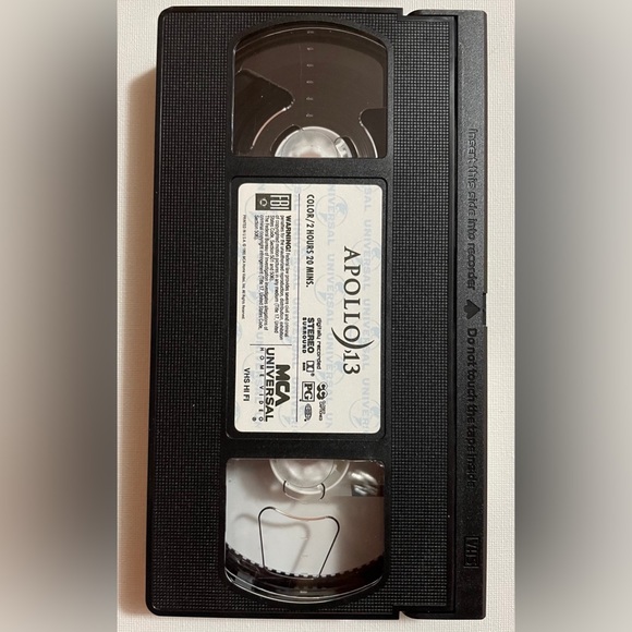 Apollo 13
VHS tape 1995
MCA Universal Home Video 82418
Tom Hanks
Kevin Bacon - Picture 8 of 8